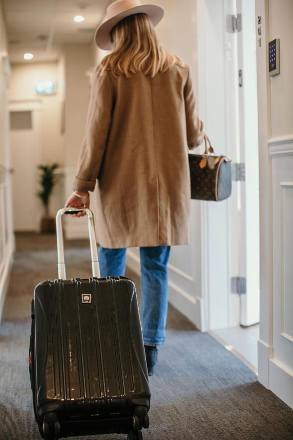 Stirling All Suites Hotel Нельсон Экстерьер фото